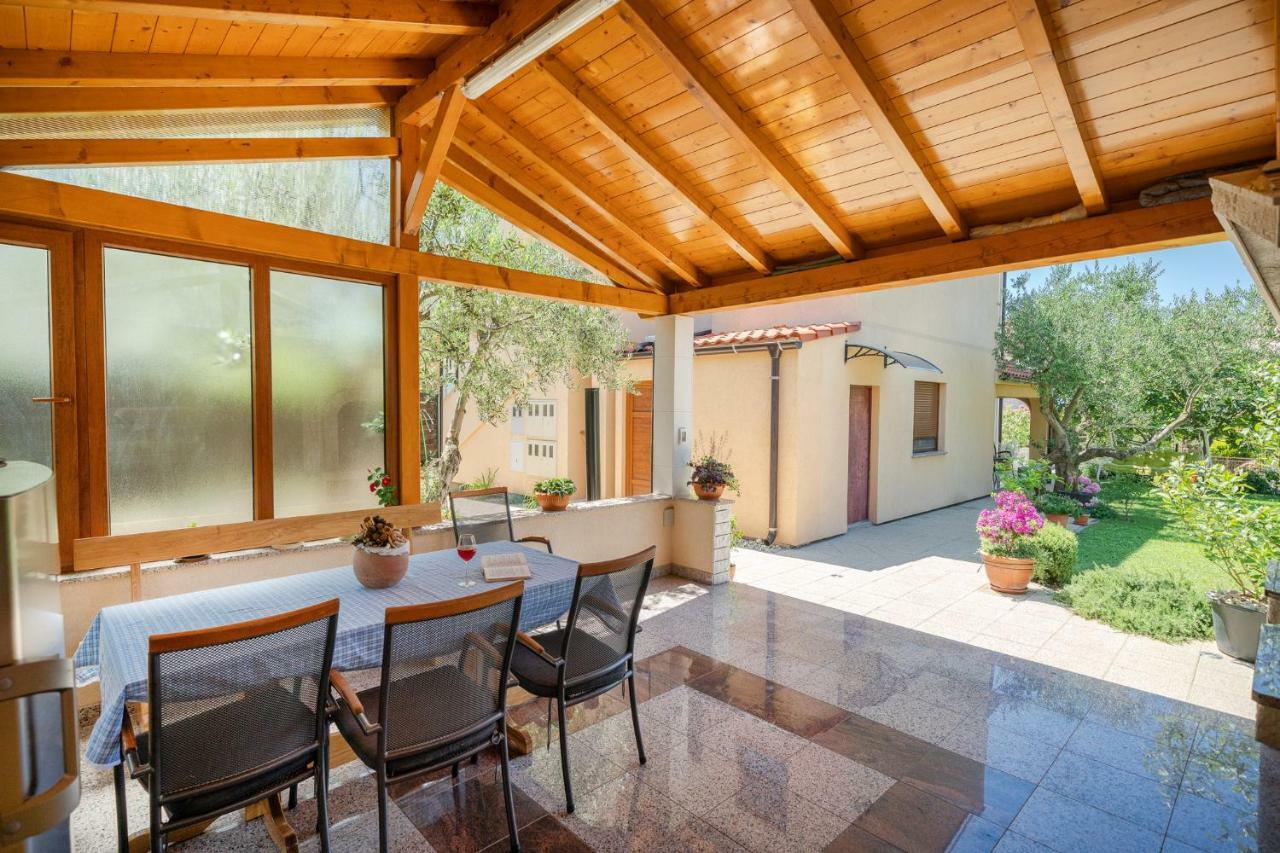 Iva Apartmani Vodice Zewnętrze zdjęcie