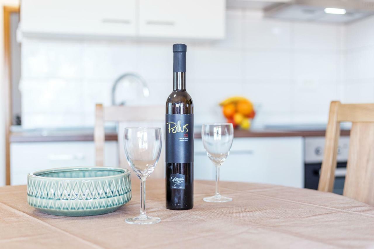 Iva Apartmani Vodice Zewnętrze zdjęcie
